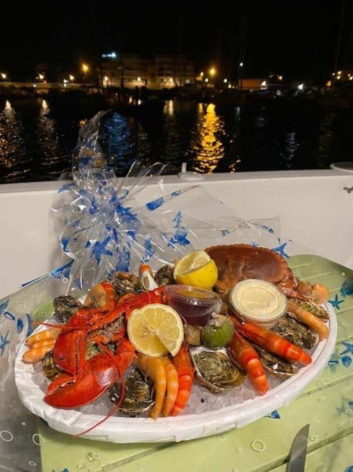 L'ipanema Sejour Original 2 Sur Bateau A Quai, Parking Prive Appartement Sète
